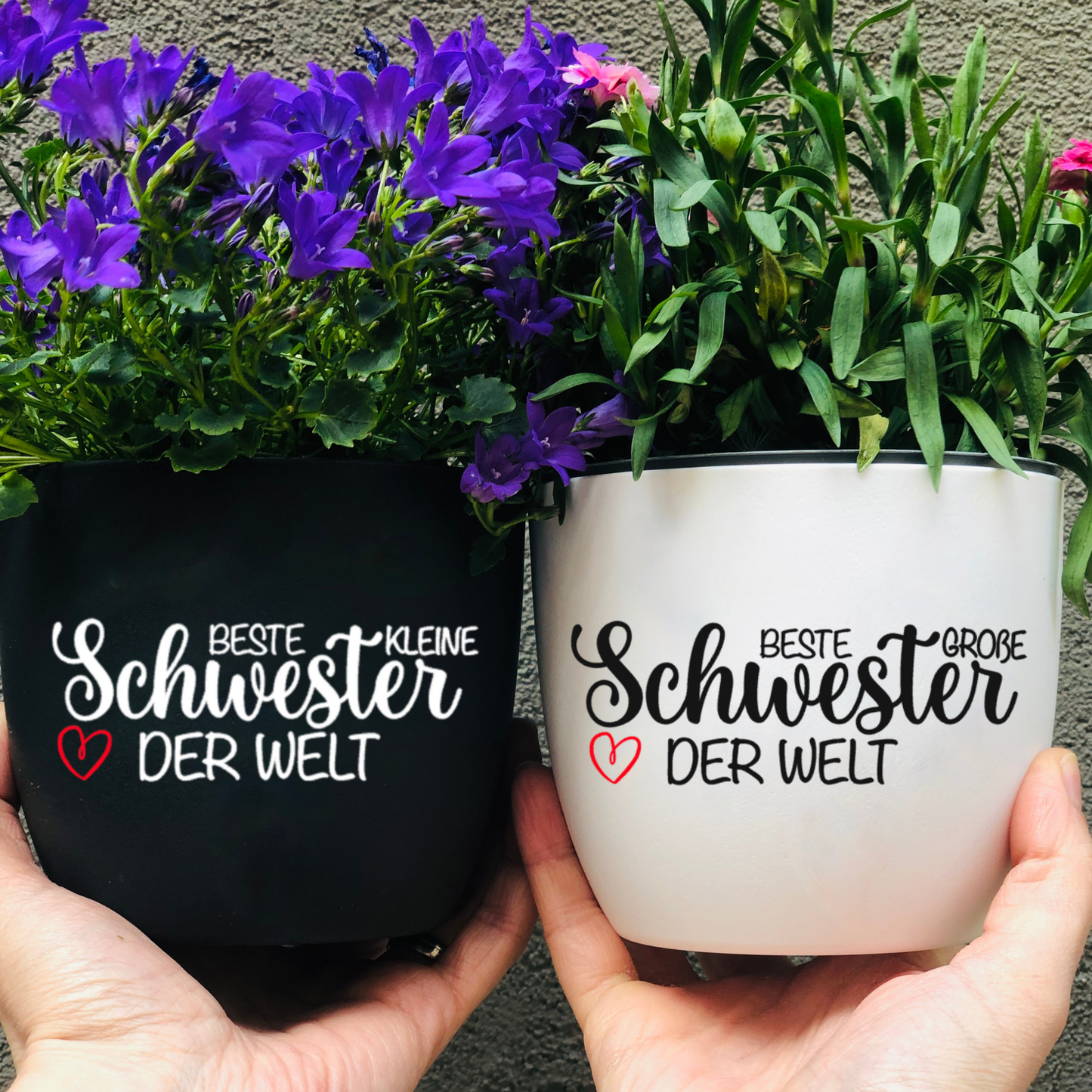 Blumentopf weiß oder schwarz personalisiert - Beste Oma der Welt - Beste Mama der Welt - Geburtstag, Muttertag - Oma, Mama, Godi, Tante, Schwester