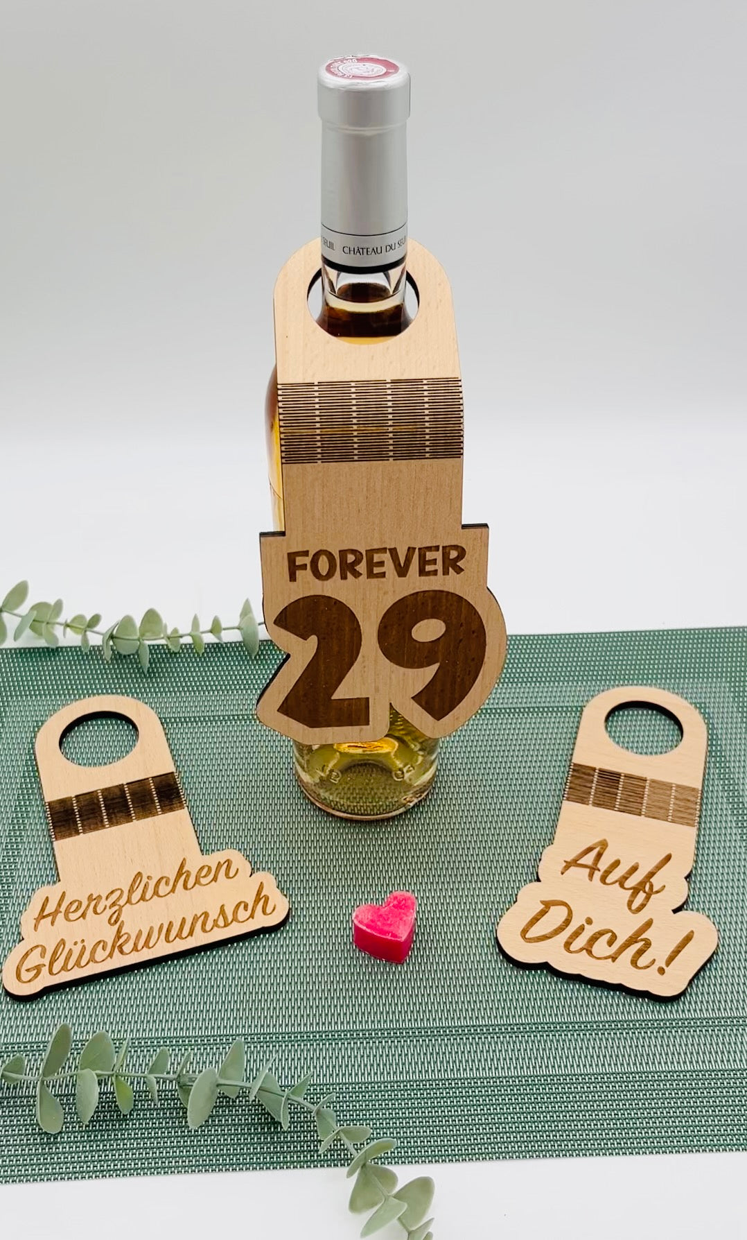 FlaschenanhÀnger Holz - Mitbringsel Geburtstag - kleines Geburtstagsgeschenk - Flaschendekoration - GeschenkanhÀnger mit Zahl