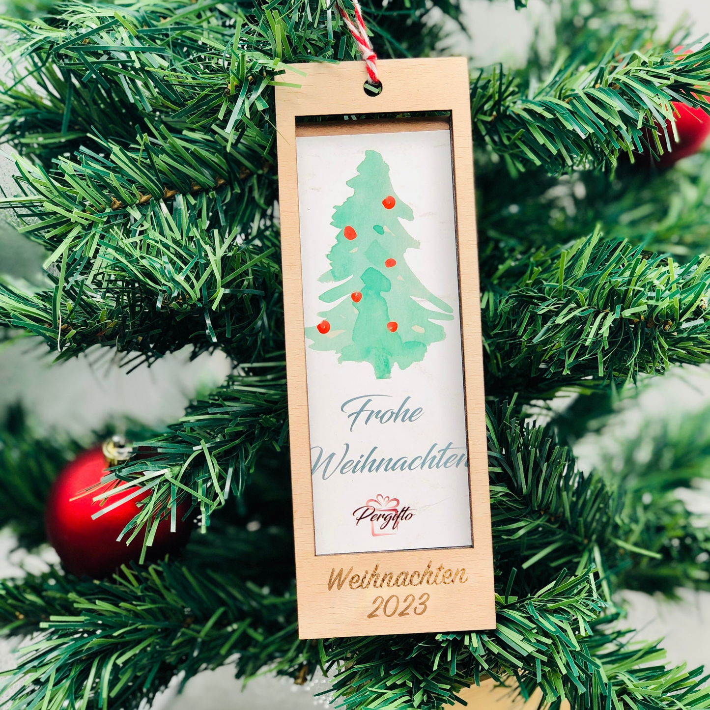 Weihnachtsbaum Fotoanhänger - Rahmen Mini Fotostreifen - nachhaltige Christbaumkugel Holz für Fotos