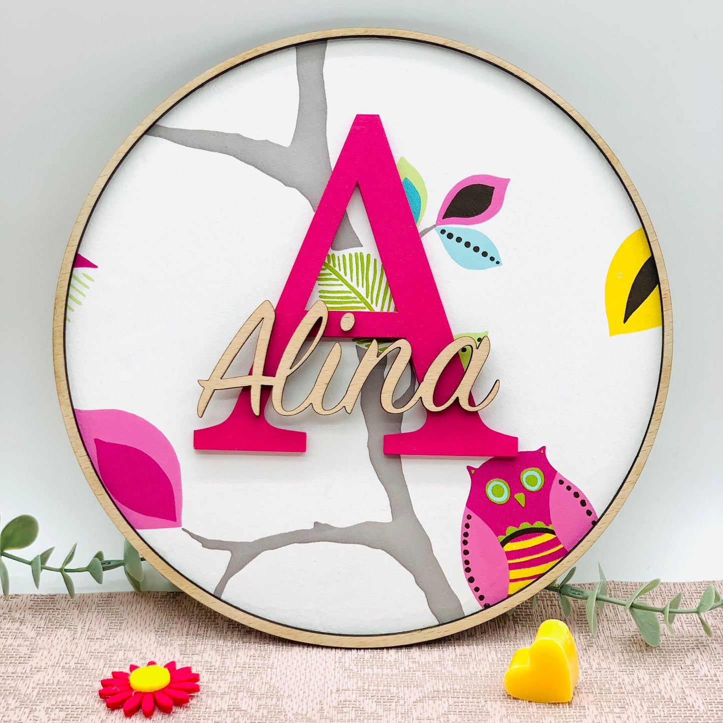 Holzschild Kinderzimmer Eule - Schild Name mit Initial Holz - Wanddeko fürs Kinderzimmer - Geschenk Geburt - Kinderzimmerschild personalisiert