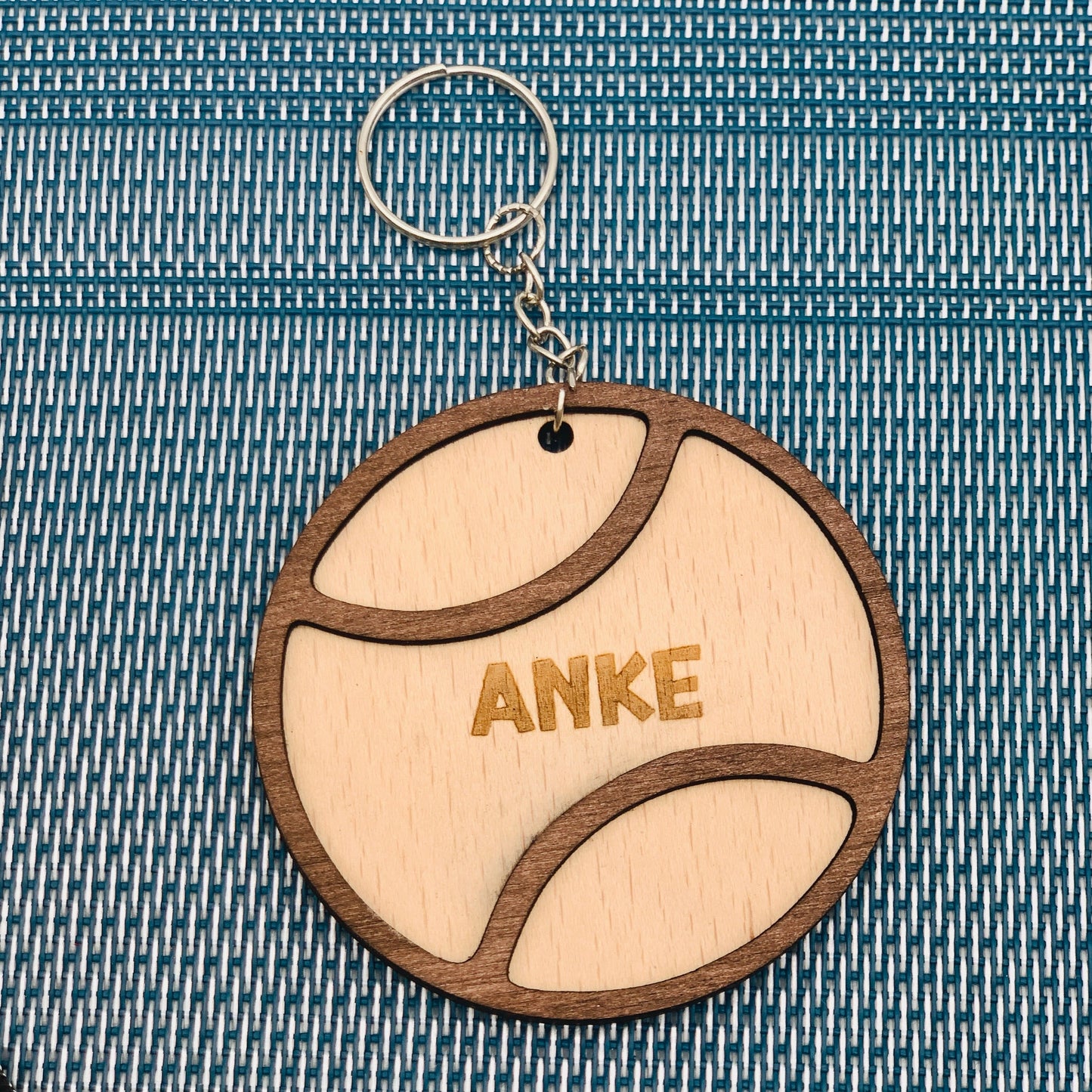 Schlüsselanhänger Basketball Fußball Tennis - Holz Anhänger Sporttasche - Geschenk Trainer Sportfan - Ball Trikot Anhänger - personalisiert