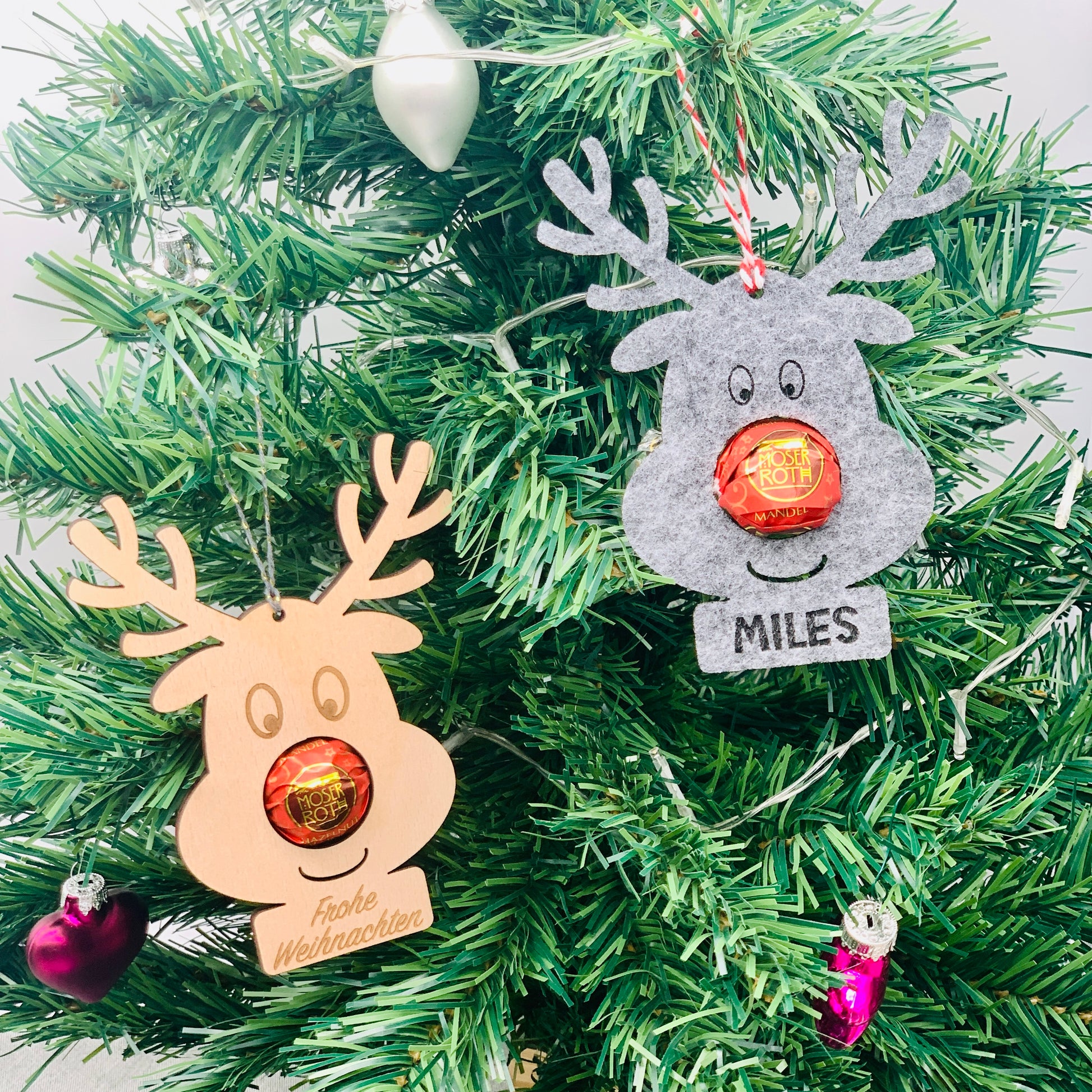 Rentier Anhänger mit Namen - Gastgeschenk - Wichtelgeschenk - Geldgeschenk - nachhaltige Christbaumkugel  - Anhänger Nikolaus