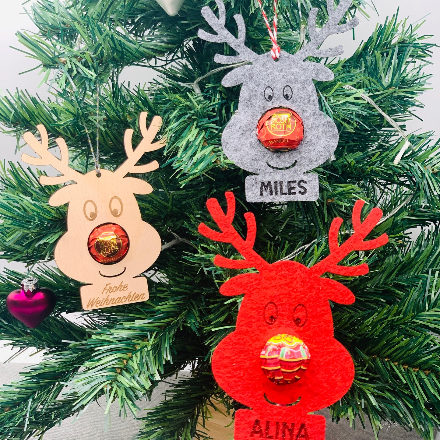 Rentier Anhänger mit Namen - Gastgeschenk - Wichtelgeschenk - Geldgeschenk - nachhaltige Christbaumkugel Holz oder Filz - Anhänger Nikolaus