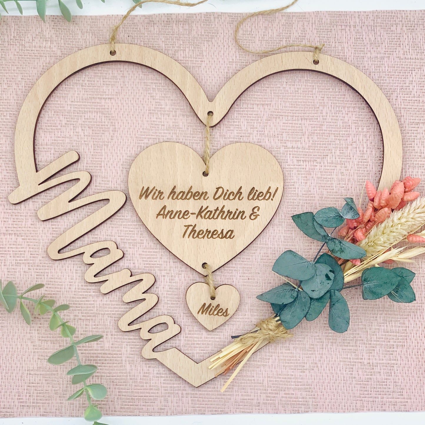 Holzschild Herz Muttertagsgeschenk - Geschenk Herz Mama oder Oma - Holzschild Mama - Schild Oma - Kinder - Enkel - Blumen - personalisiert