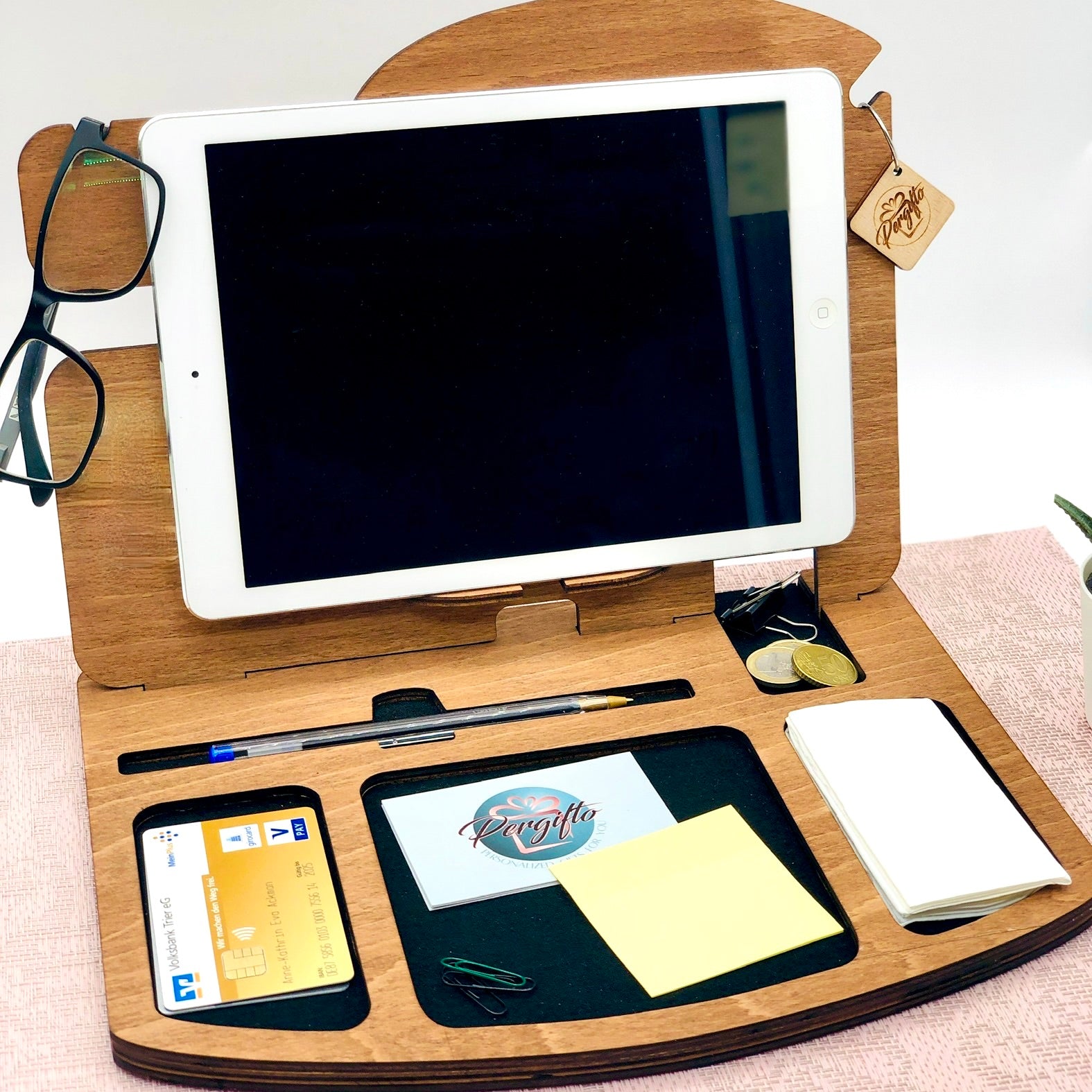 Schreibtisch Organizer Holz - Bรผro Docking Station - Geschenk  Mรคnner personalisiert