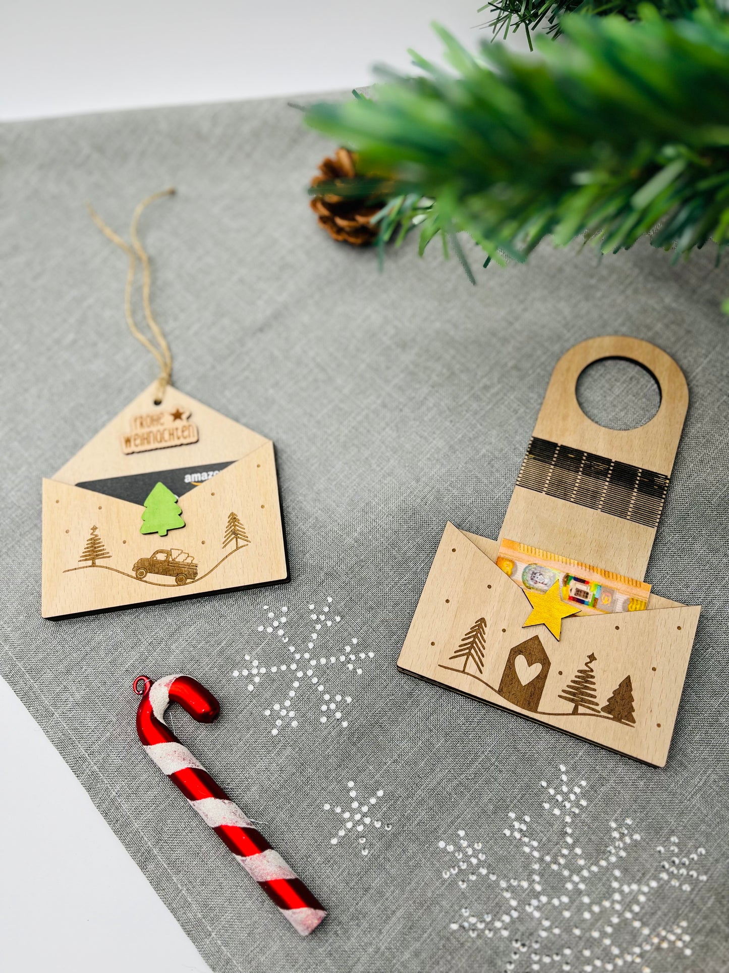 Geldgeschenk Weihnachten - Briefumschlag Geschenkanhänger aus Holz - nachhaltige Geschenkidee für Geld