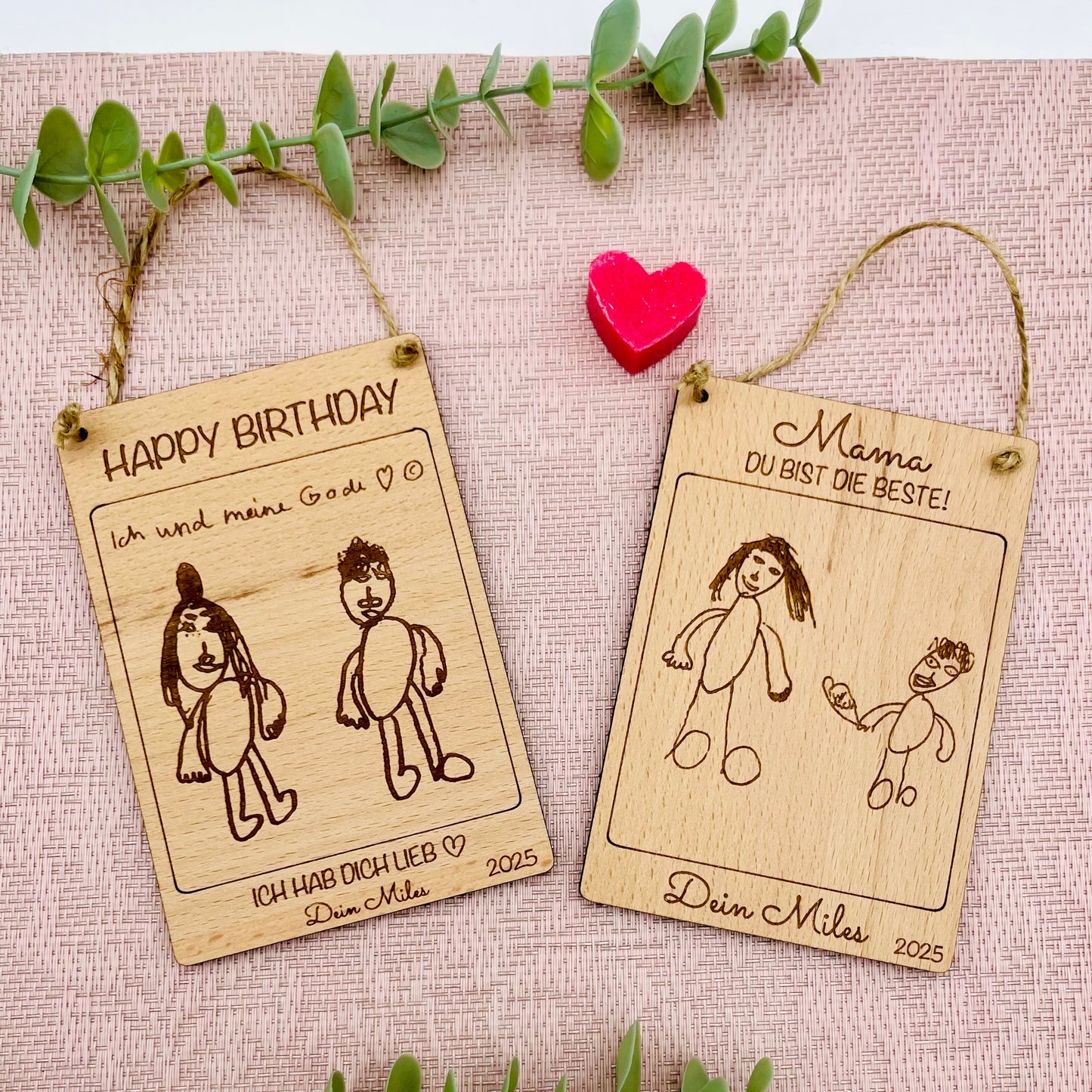 Holzkarte mit Kinderzeichnung - Holzschild mit Bild - Kindermalerei auf Holz graviert - Muttertagsgeschenk für Mama - Oma -personalisiert - Bilder