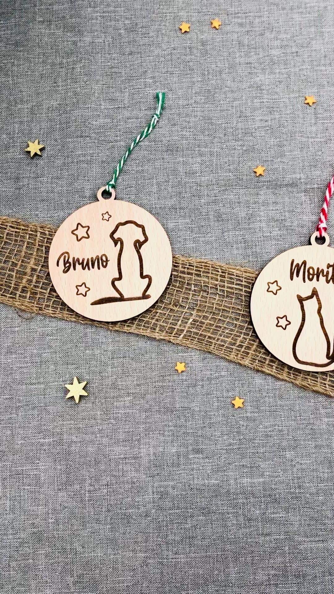 Weihnachtsornament Haustier mit Namen in Holz