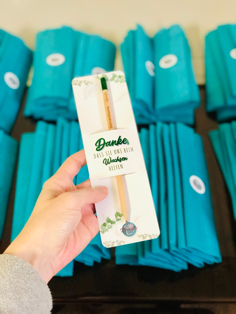 Abschiedsgeschenk Lehrer und Erzieher - Bleistift zum Einpflanzen - Danke, dass du UNS beim Wachsen geholfen hast - personalisiert