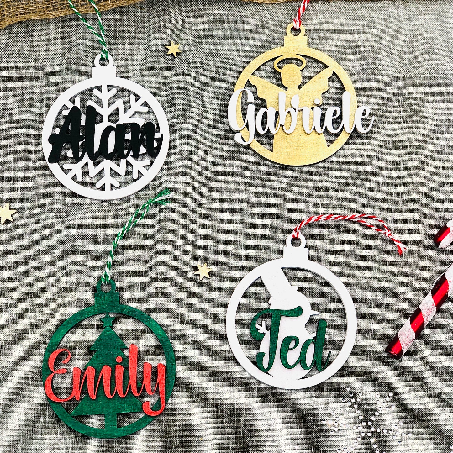 Weihnachtsornament Holz personalisiert - Engel - Schneeflocke - Schneemann - Tannenbaum - nachhaltige Weihnachtskugel personalisiert