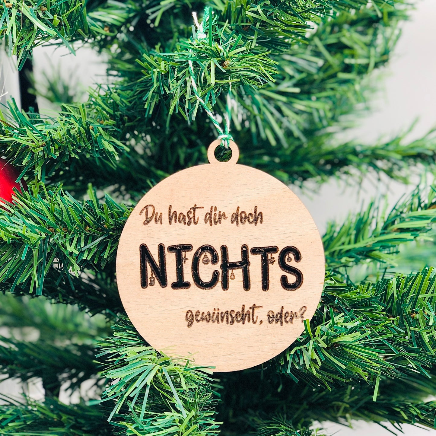 Weihnachtsgeschenk Nichts - 4 Designs - nachhaltige Christbaumkugel aus Holz für Geld oder Geschenkkarte - Nichts Geldgeschenk Weihnachten