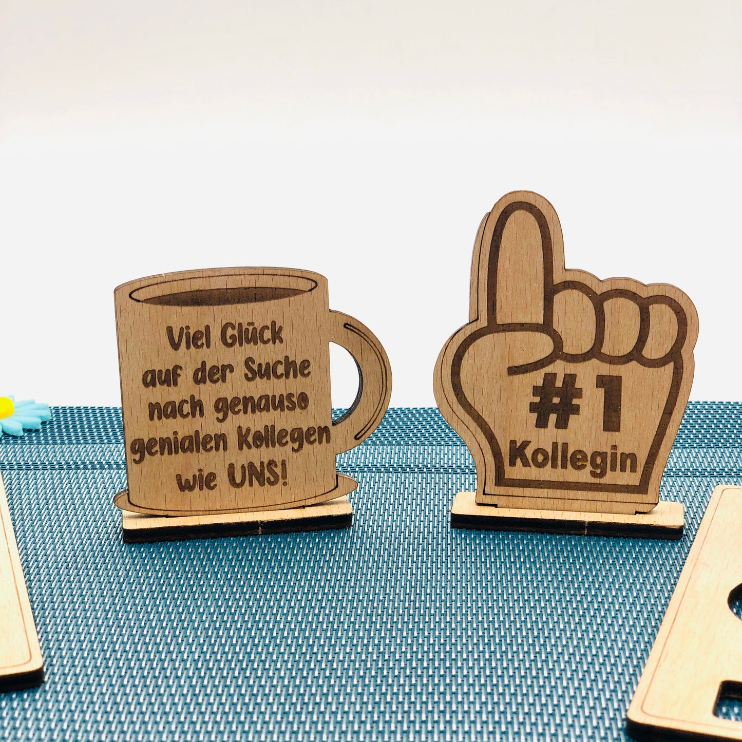 Abschiedsgeschenk Kollege / Kollegin - Grußkarte aus Holz 3D - Geschenk klein nachhaltig - Lieblingskollege - Mitarbeiter - Arbeitskollege