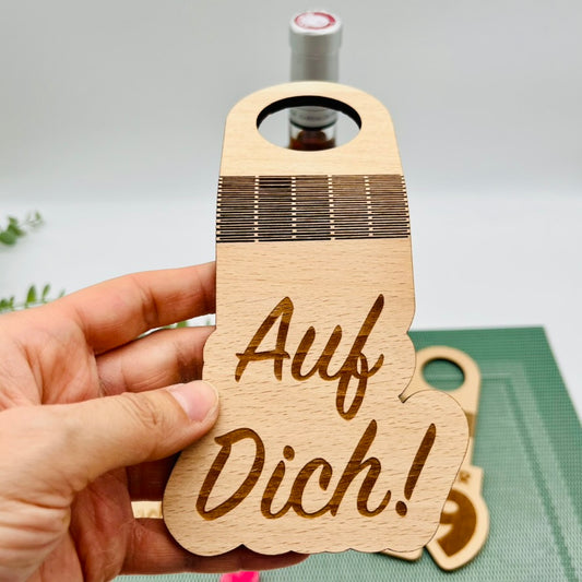 Flaschenanhänger aus Holz - kleines Geburtstagsgeschenk - Mitbringsel Geburtstag - Flaschendekoration   Geschenkanhänger Holz personalisiert
