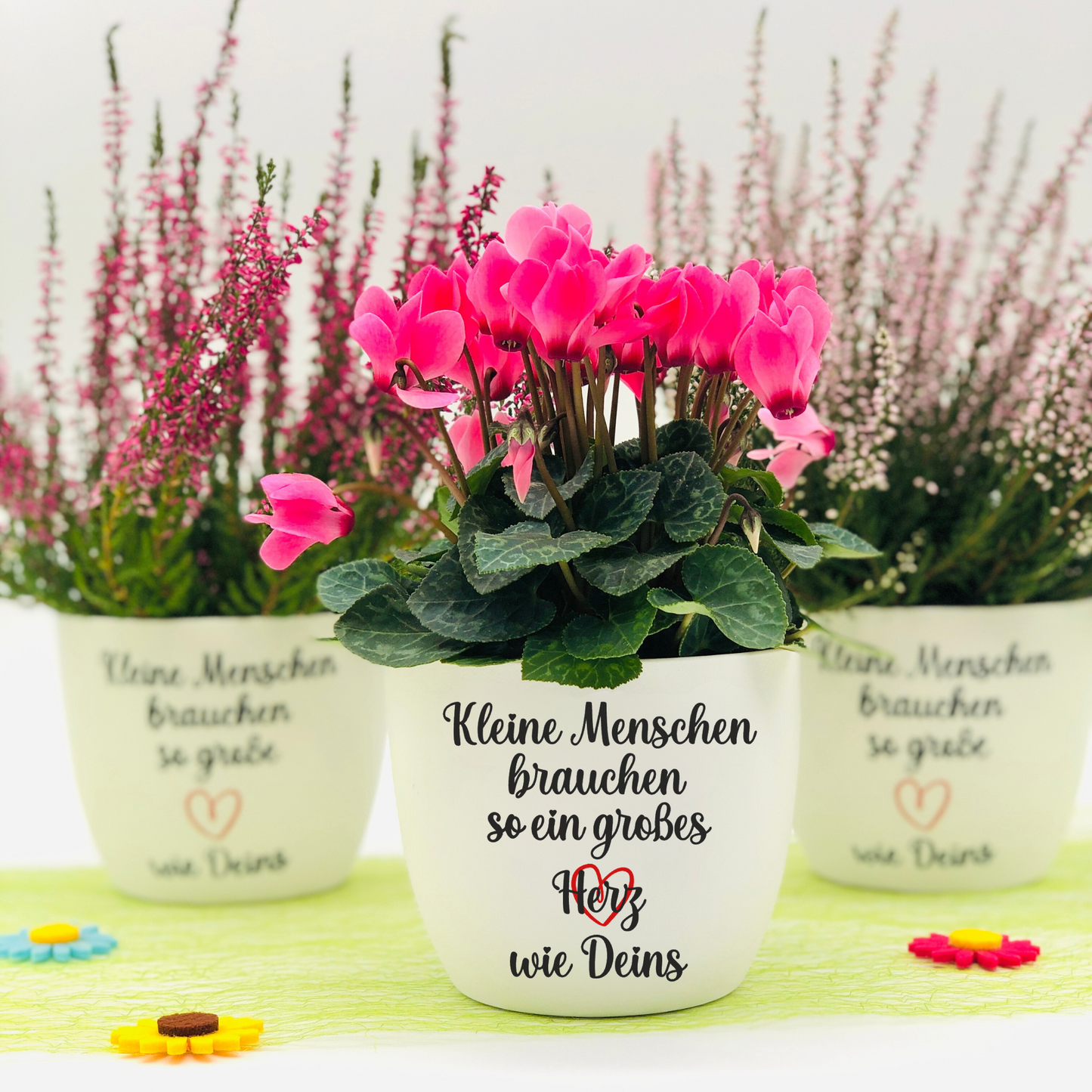 Flower pot white or black "Little people need hearts as big as yours" - farewell gift teacher or educator - personalized