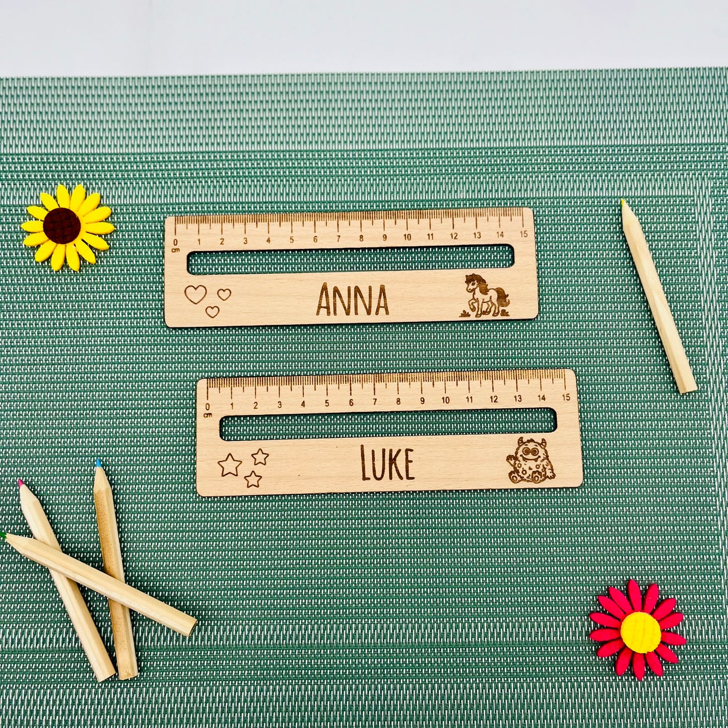 Personalisierte Lesehilfe mit Lineal für Kinder – Geschenk zur Einschulung - personalisiert