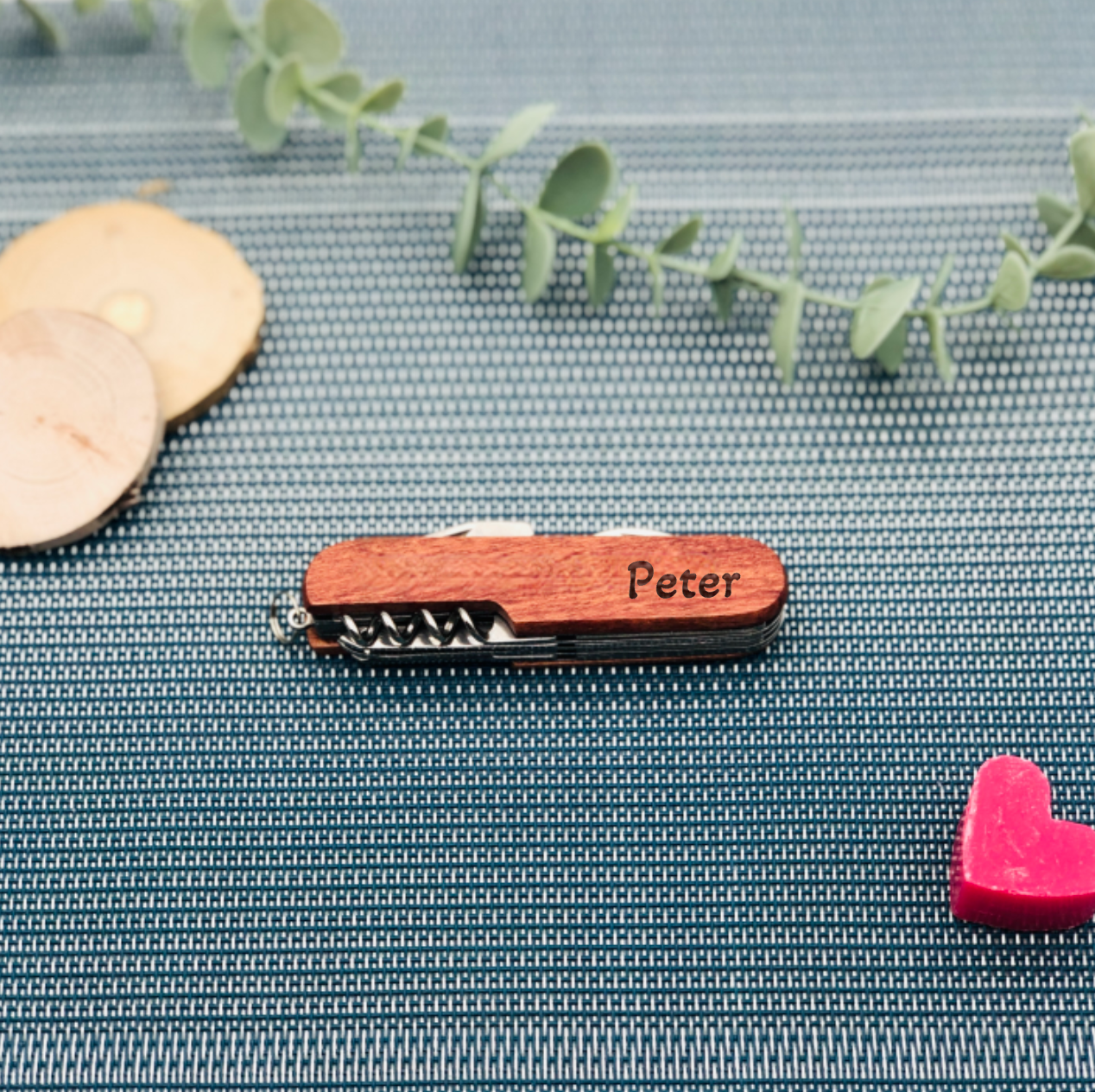 Geschenk zum Vatertag - Taschenmesser mit Holzgriff - Geschenk mit Gravur für Papa / Opa zum Vatertag - Vatertagsgeschenk personalisiert