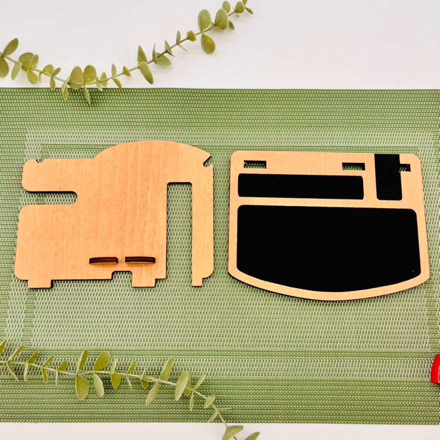Kleine Büro Docking Station - Schreibtisch Organizer Holz - Geschenk für Frauen personalisiert - Mitarbeitergeschenk fürs Büro Geschenk Kollegen