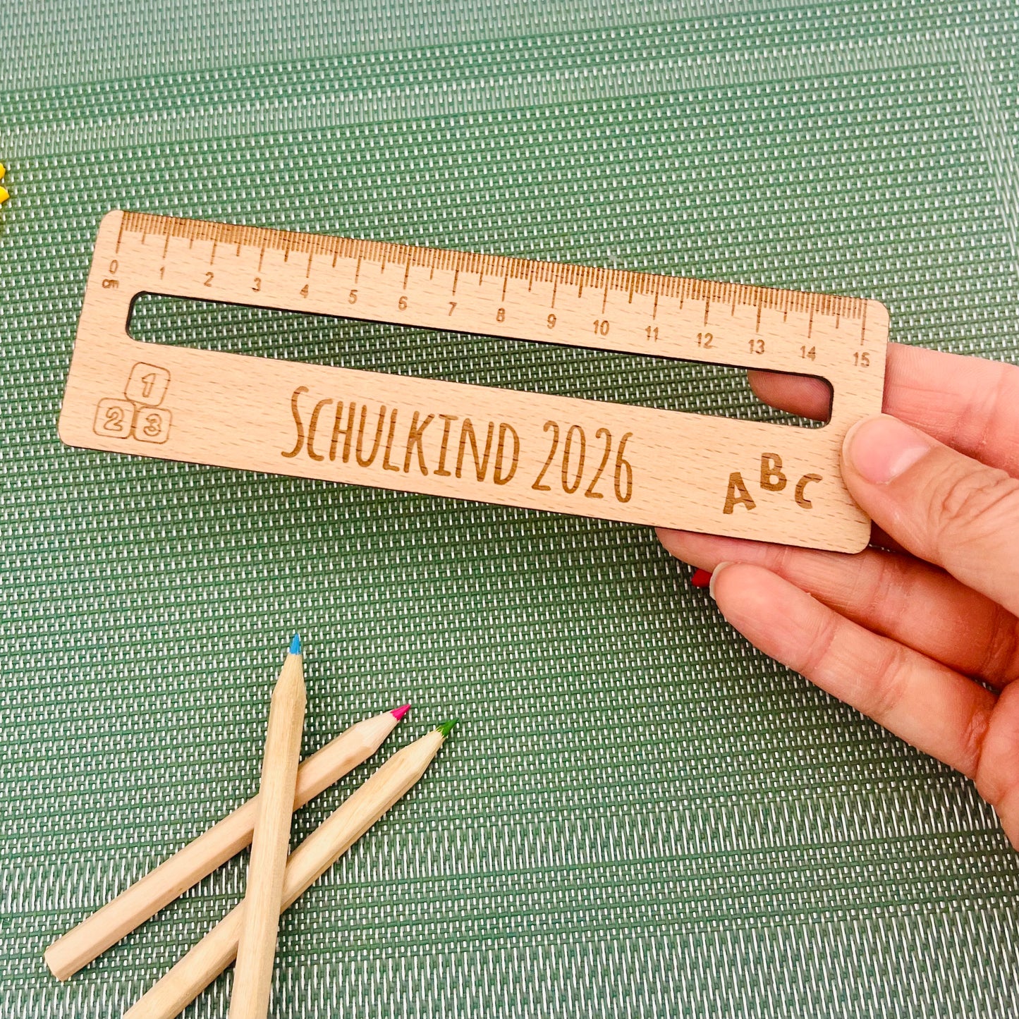 Personalisierte Lesehilfe mit Lineal für Kinder – Geschenk zur Einschulung - personalisiert
