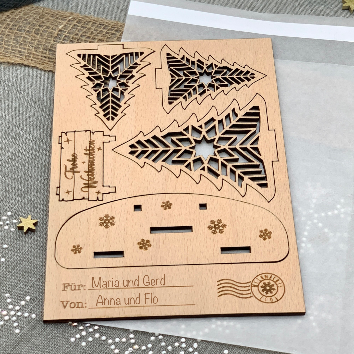 Holz-Grußkarte Weihnachten mit 3D Aufsteller - kleines Weihnachtsgeschenk - Weihnachtsgrüße Holz - Wichtelgeschenk - Tannenbaum  mit Gravur