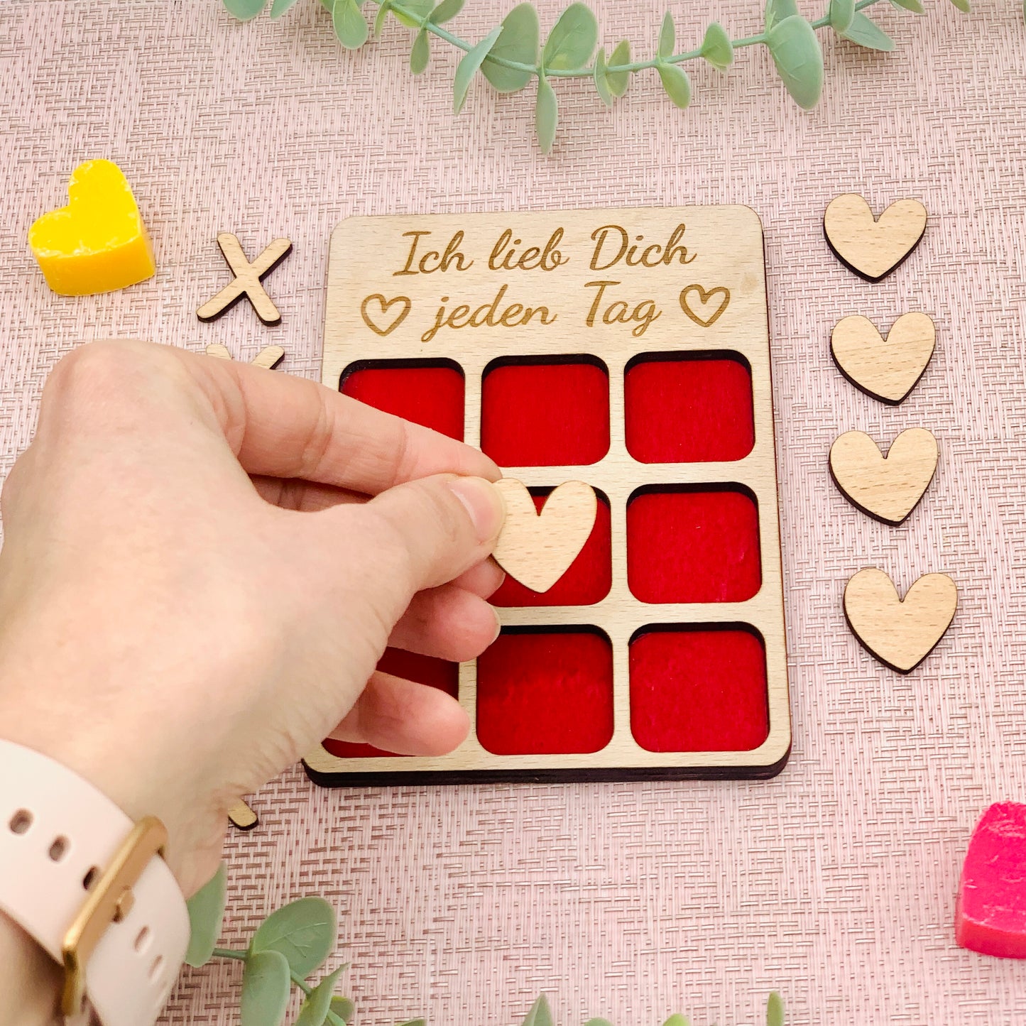 Geschenk Valentinstag - 3 Gewinnt Holz - Tic Tac Toe Holz Brettspiel - Brettspiel personalisiert - Reisespiel - OXO Spiel für Verliebte