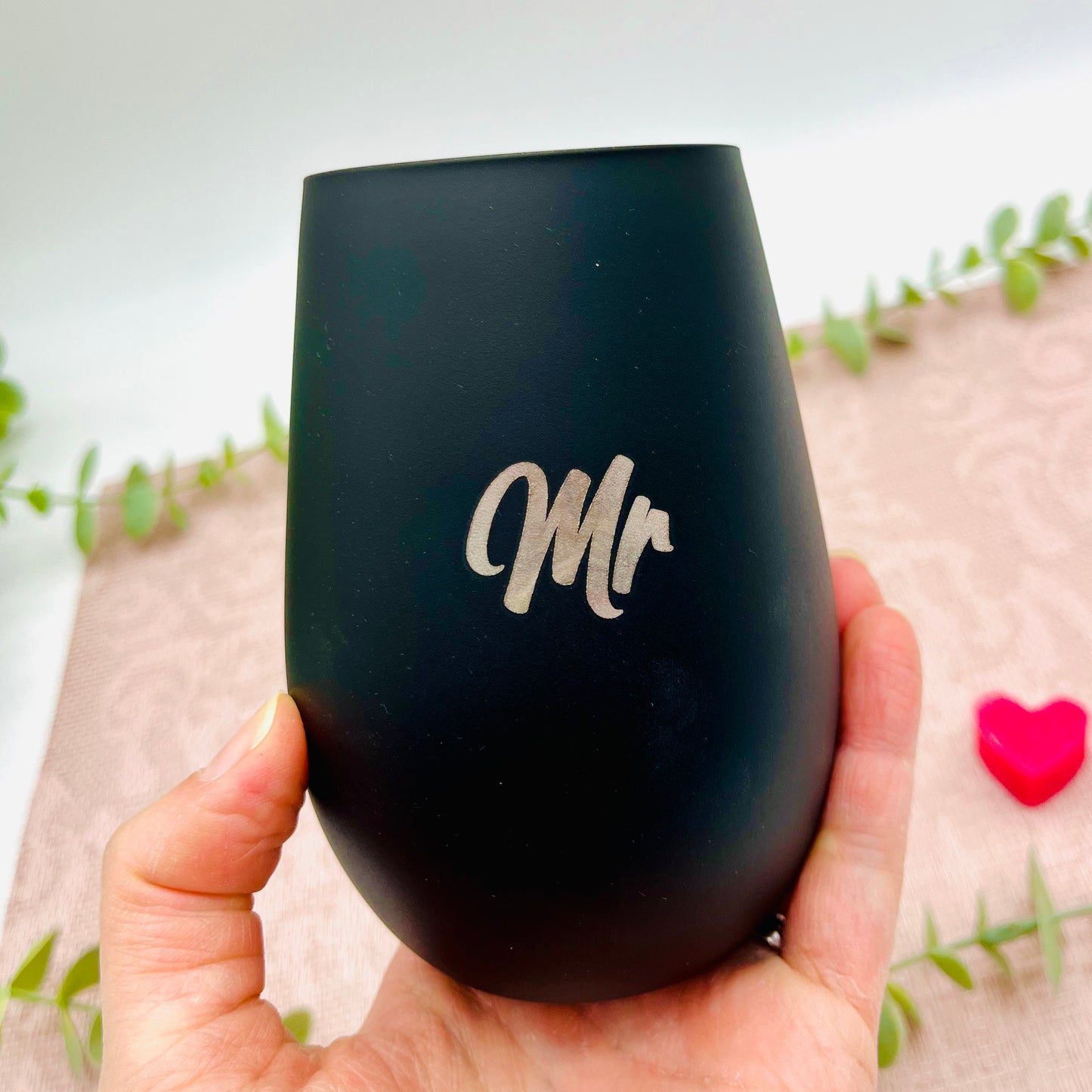 Hochzeitsgeschenk Mr & Mrs - Trinkglas Set für Ehepaar - Mr & Mr - Mrs & Mrs - mit Gravur personalisiert - Glas mit Namen - Windlicht