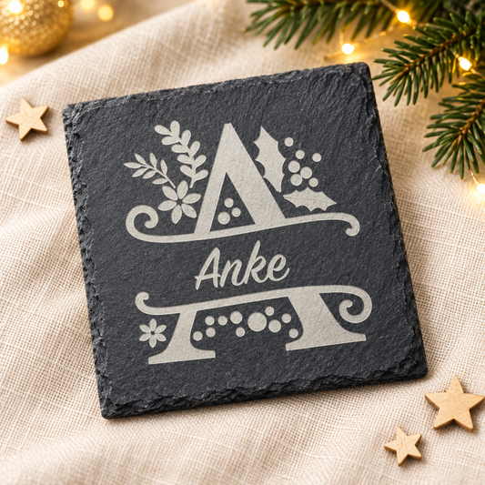 Schiefer Untersetzer mit Gravur -  Untersetzer mit Weihnachtsmonogram und Namen für Gläser personalisiert - Weihnachtsgeschenk Schiefer Deko
