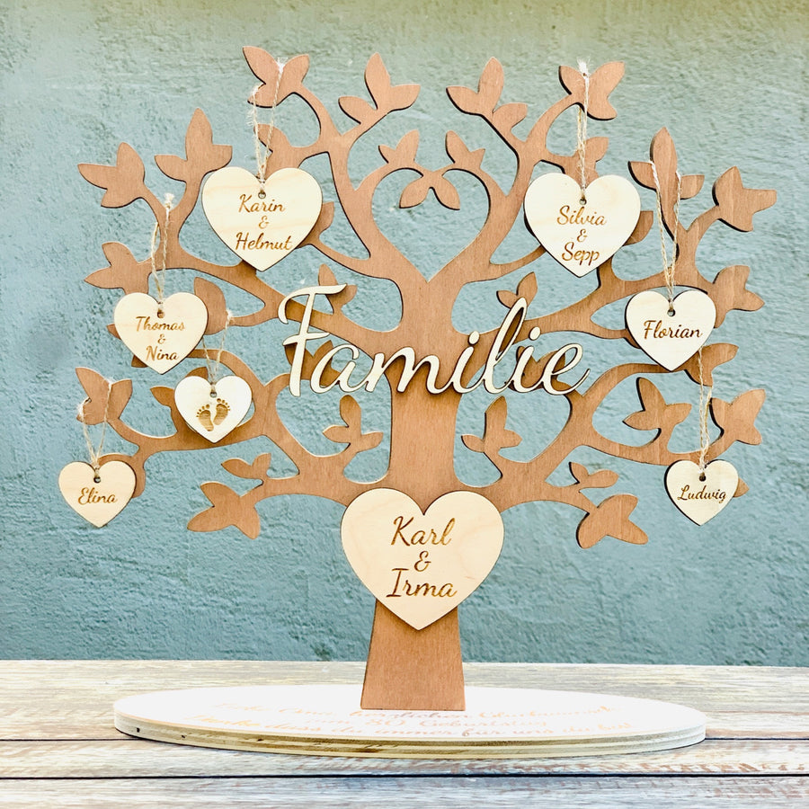 Personalisierter Familienstammbaum aus Holz