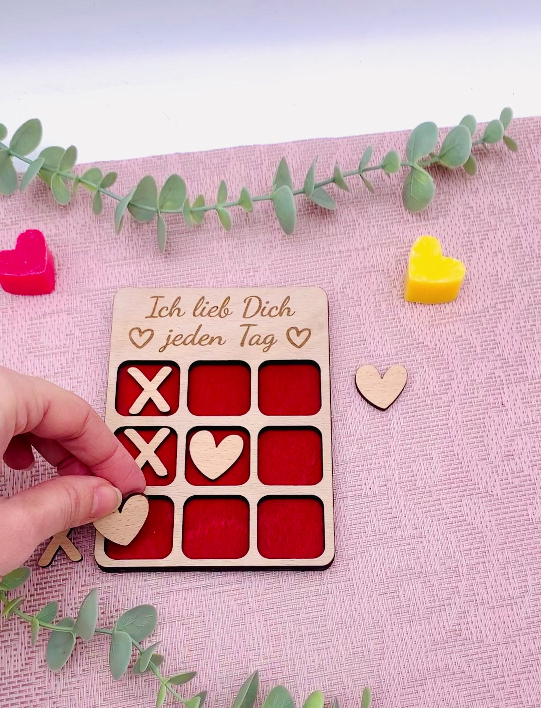 Geschenk Valentinstag - 3 Gewinnt Holz - Tic Tac Toe Holz Brettspiel - Brettspiel personalisiert - Reisespiel - OXO Spiel für Verliebte