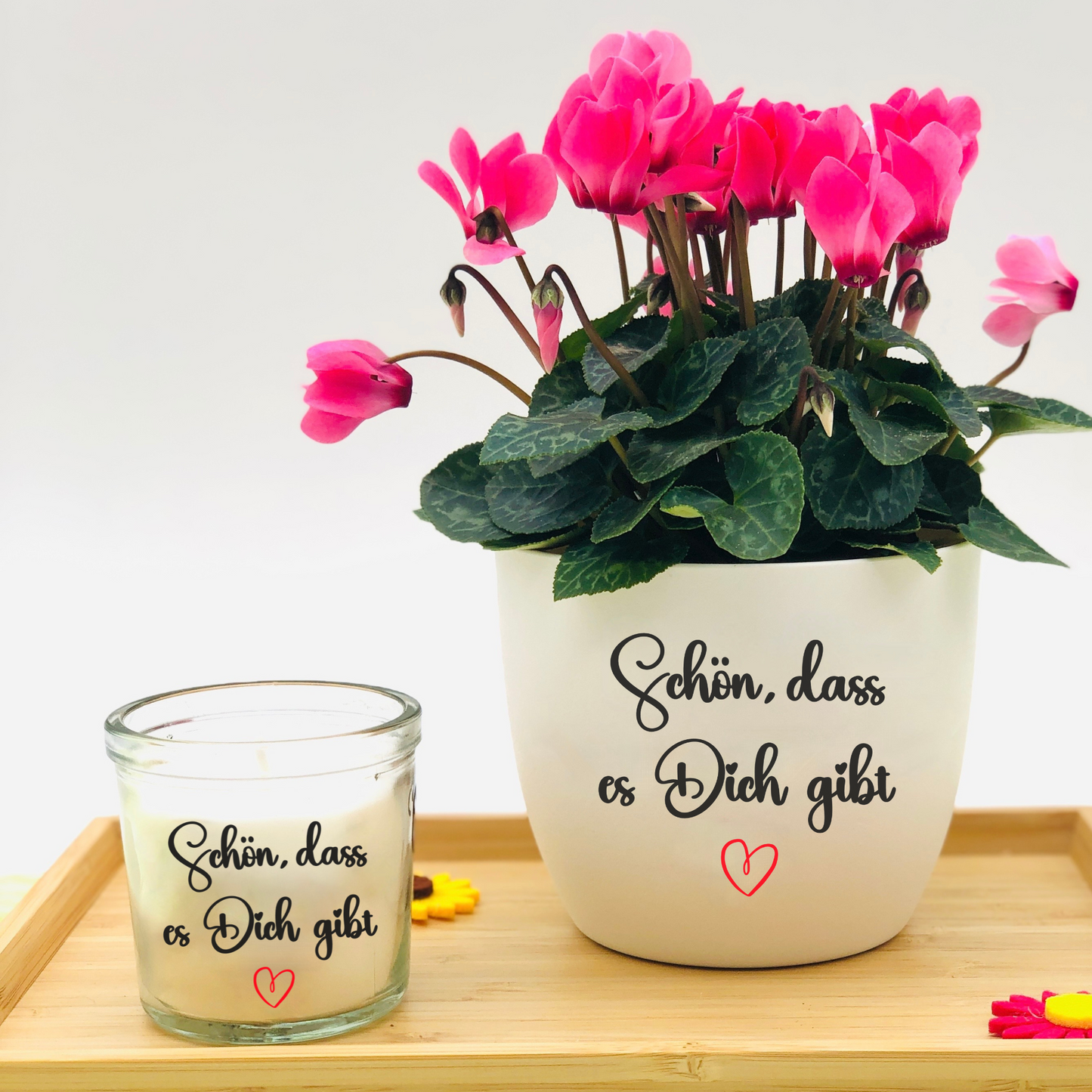 Blumentopf "Schön, dass es dich gibt" in weiß oder schwarz - Blumentopf mit Spruch - Geschenk Geburtstag - Muttertag - Geschenk für Frauen