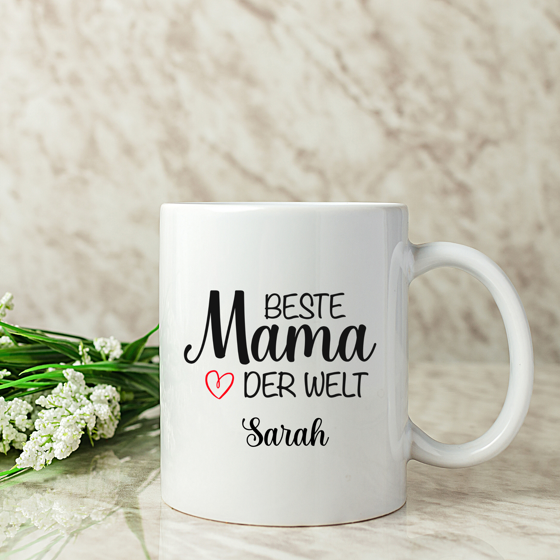 weiße Tasse mit Spruch: Beste Mama der Welt personalisiert