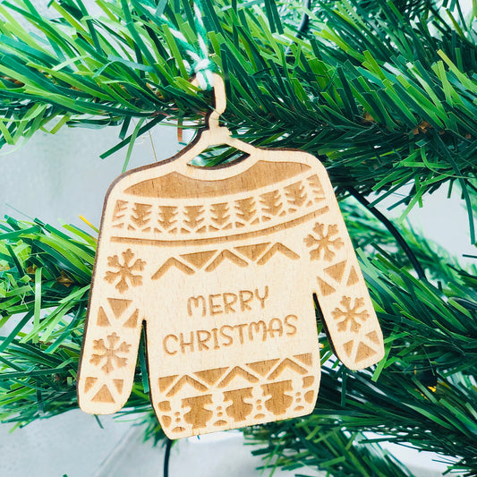 Weihnachtspullover Holzanhänger - Ugly Sweater Ornament - Christbaumkugel Holz - nachhaltiger Weihnachtsbaumschmuck - Weihnachtsornament